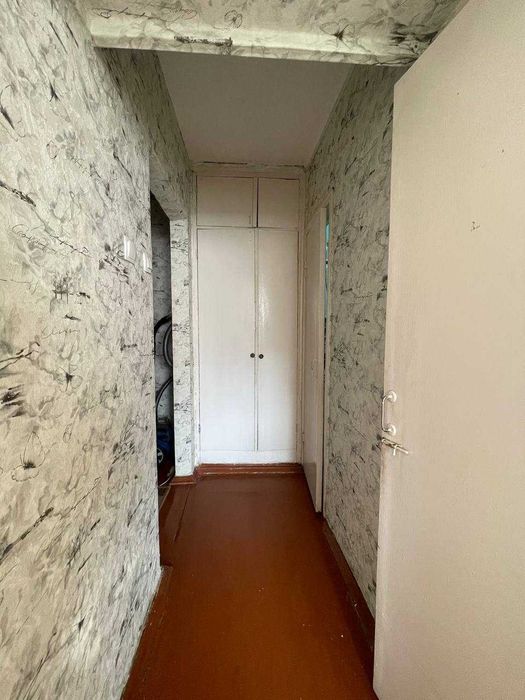 Продаж 2-кімнатної квартиру. Шухевича,2