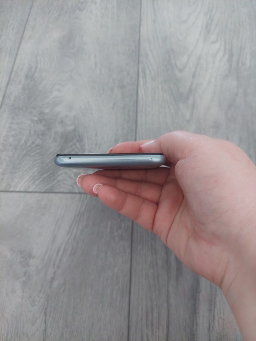 Sprawny telefon Goclever Quantum 3 500