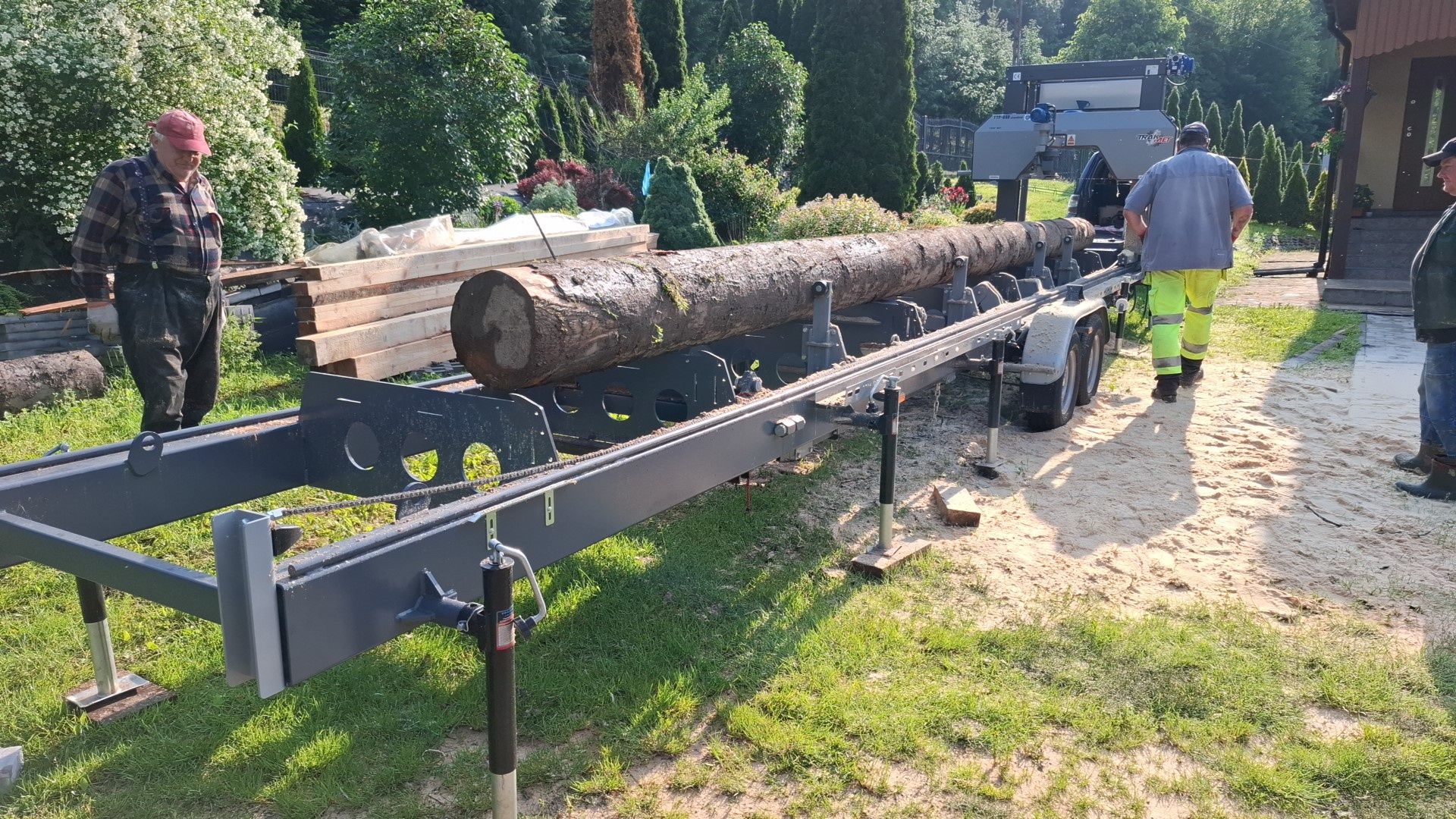 Tartak Mobilny, dojazd do klienta