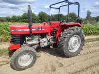Ciągnik MF Massey Ferguson 158