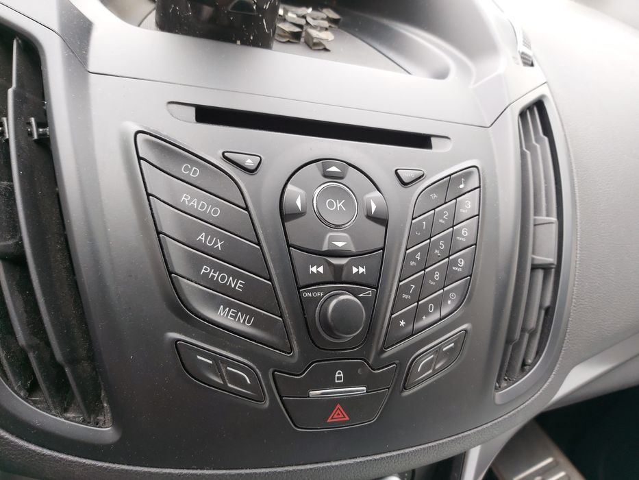 Radio fabryczne kuga mk2