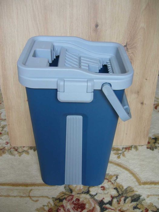 Wiadro do mopa obrotowego