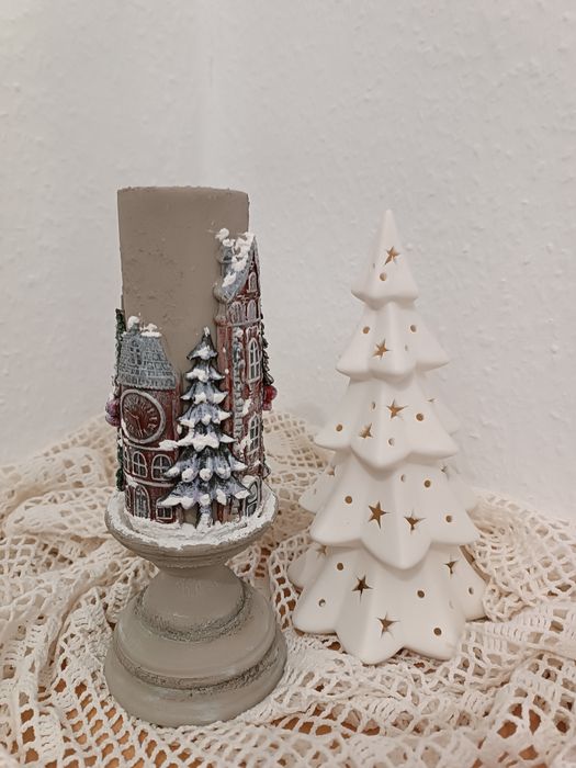 Świecznik świeca na tealights. Domki, wioska zimowa