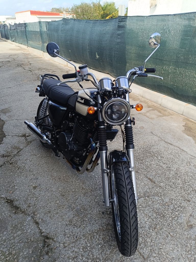 Mash Six Hundred 650cc