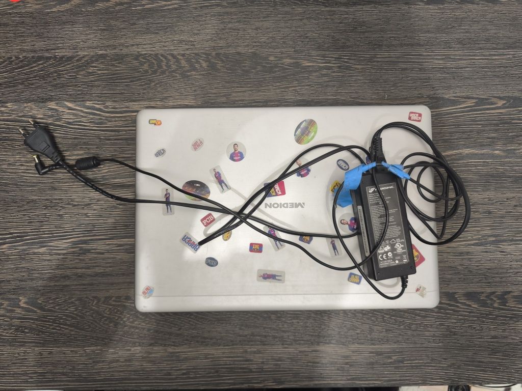 Laptop MedionAkoya E6424