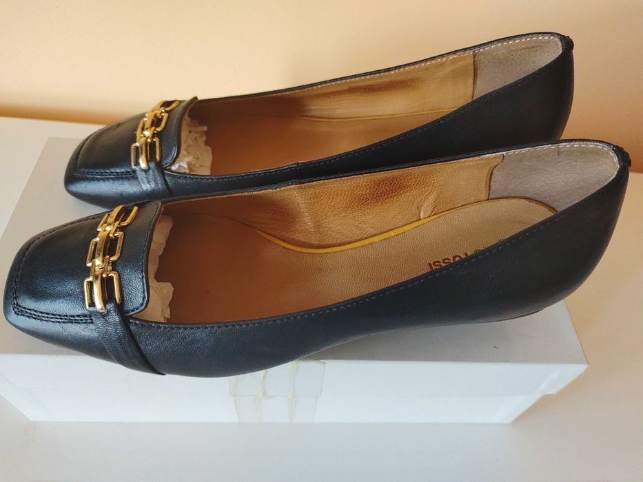 Nowe baleriny / pantofle/ mokasyny Gino Rossi rozm. 38