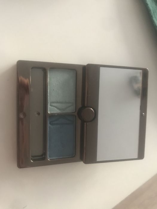 Hourglass cienie do powiek