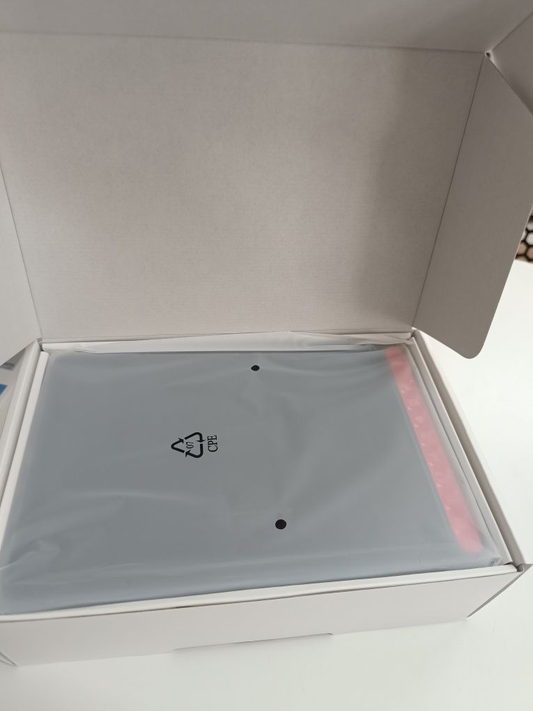 Tablet novo na caixa