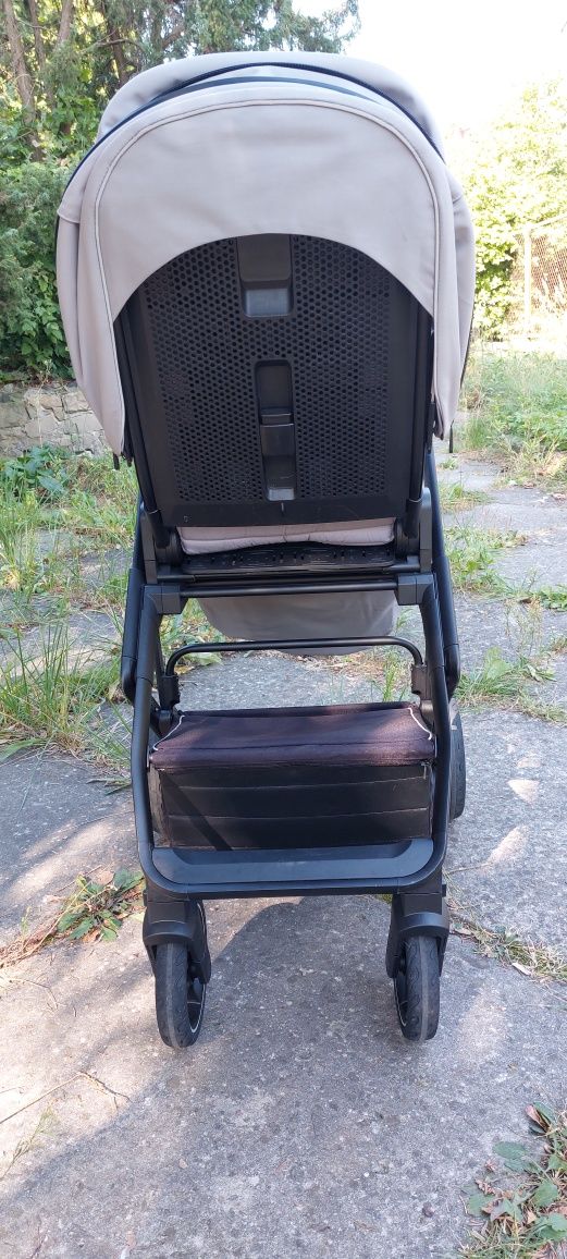 Коляска прогулочна Carrello Alfa