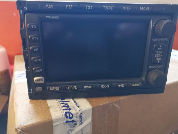 Clarion QX-8022t radio z nawigacja