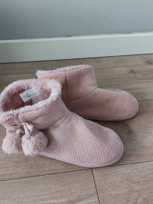 Kapcie różowe rozm. 38-39