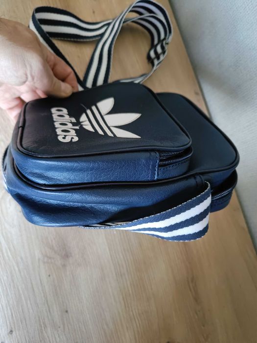 Сумочка через плечо Adidas