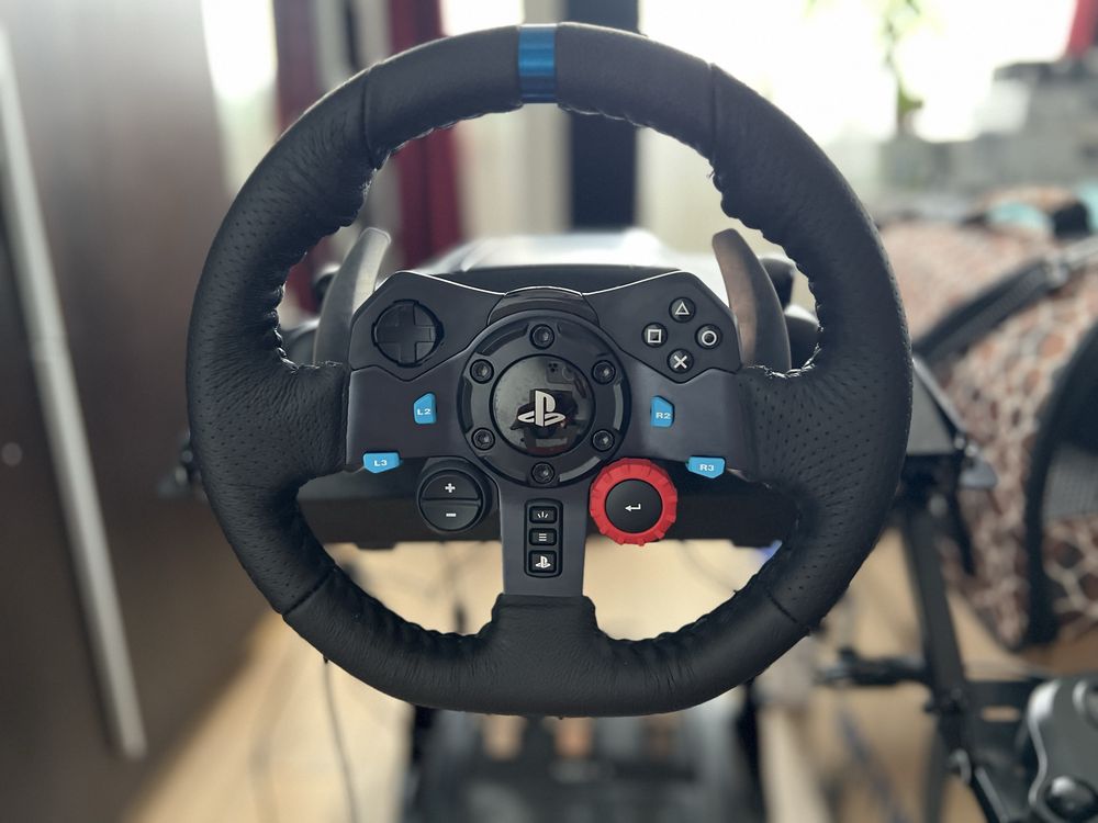 Kierownica do PC i PS4 i PS5 + Stojak - Logitech G29 +skrzynia shifter