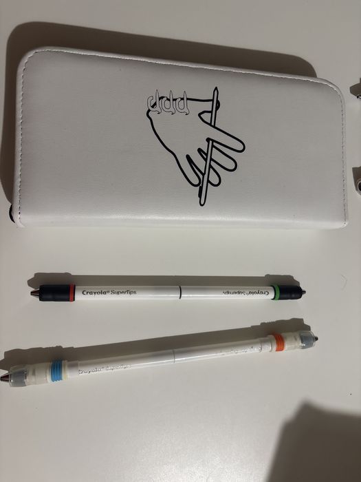 Mody ze zdjecia i piornik