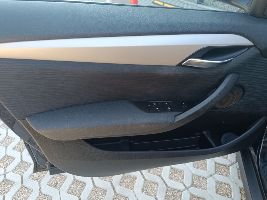 BMW X1 2.0d*100%oryginał lakier i serwis*Navi,tempomat,klimtronik*ZAMI