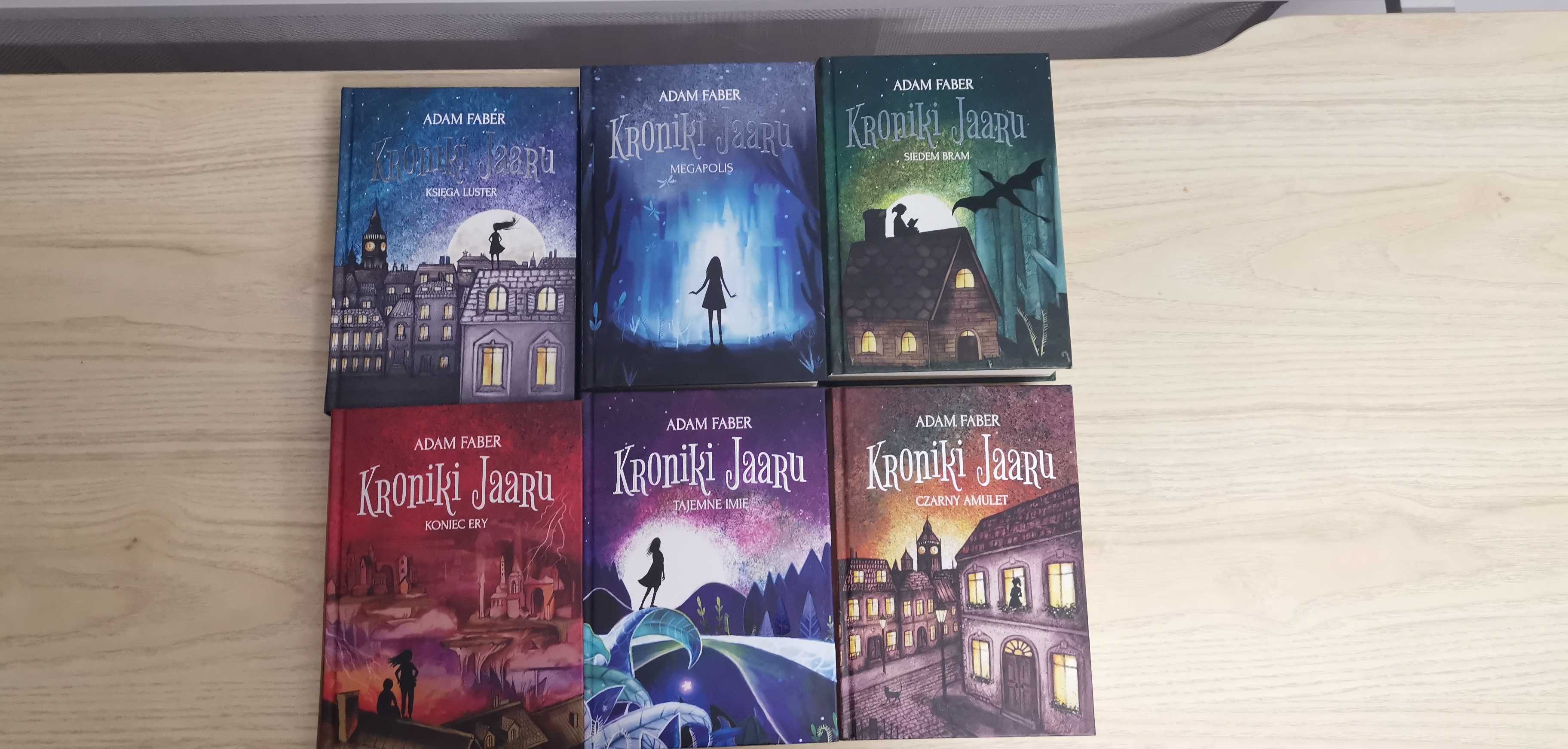 Kroniki JAARU seria