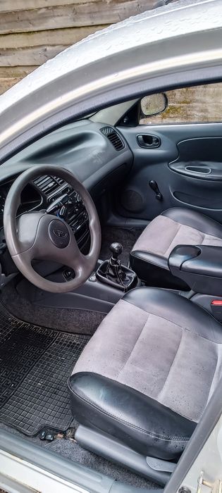 Продам дейво Ланос 1.5 бензин доброму стані