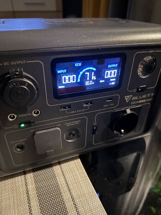 Bluetti EB3A, 600 Вт, 268 Вт/год