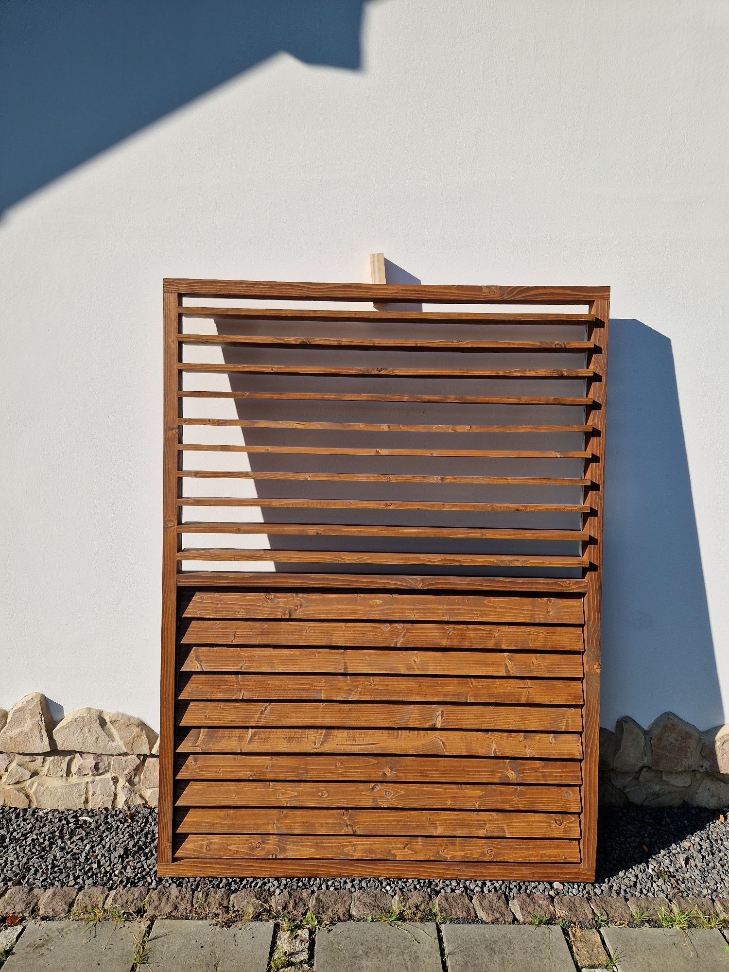 Żaluzje drewniane , ruchome deseczki na wymiar