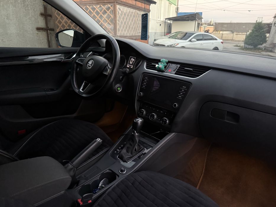 Skoda octavia a7 2.0 tdi dsg 2017