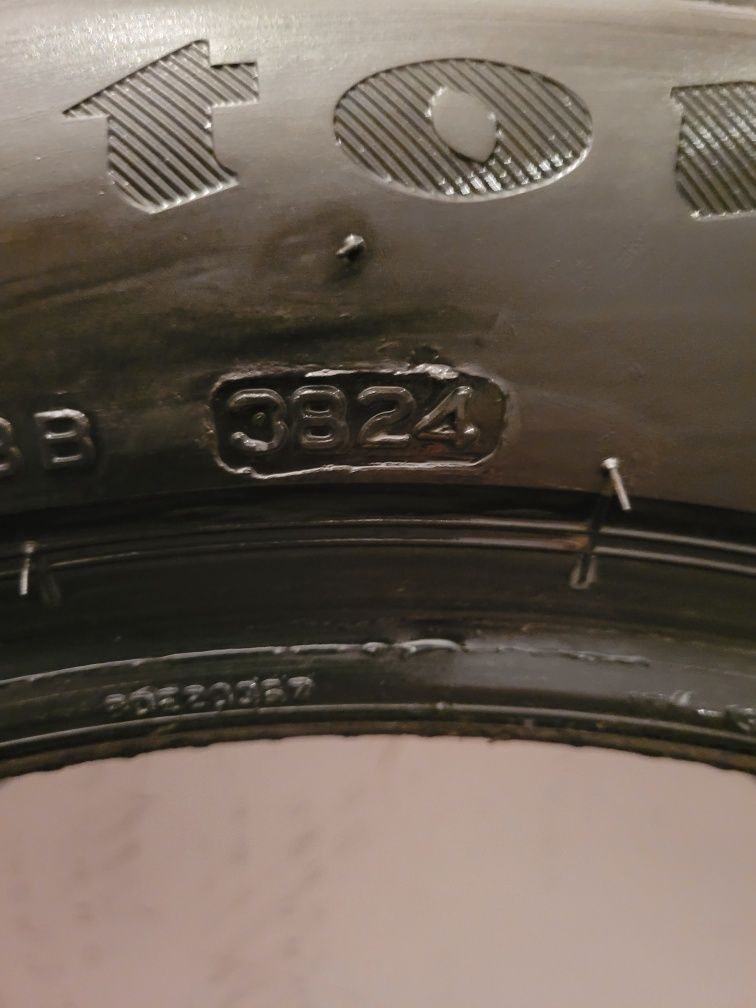 215 55 r17 opony zimowe Firestone