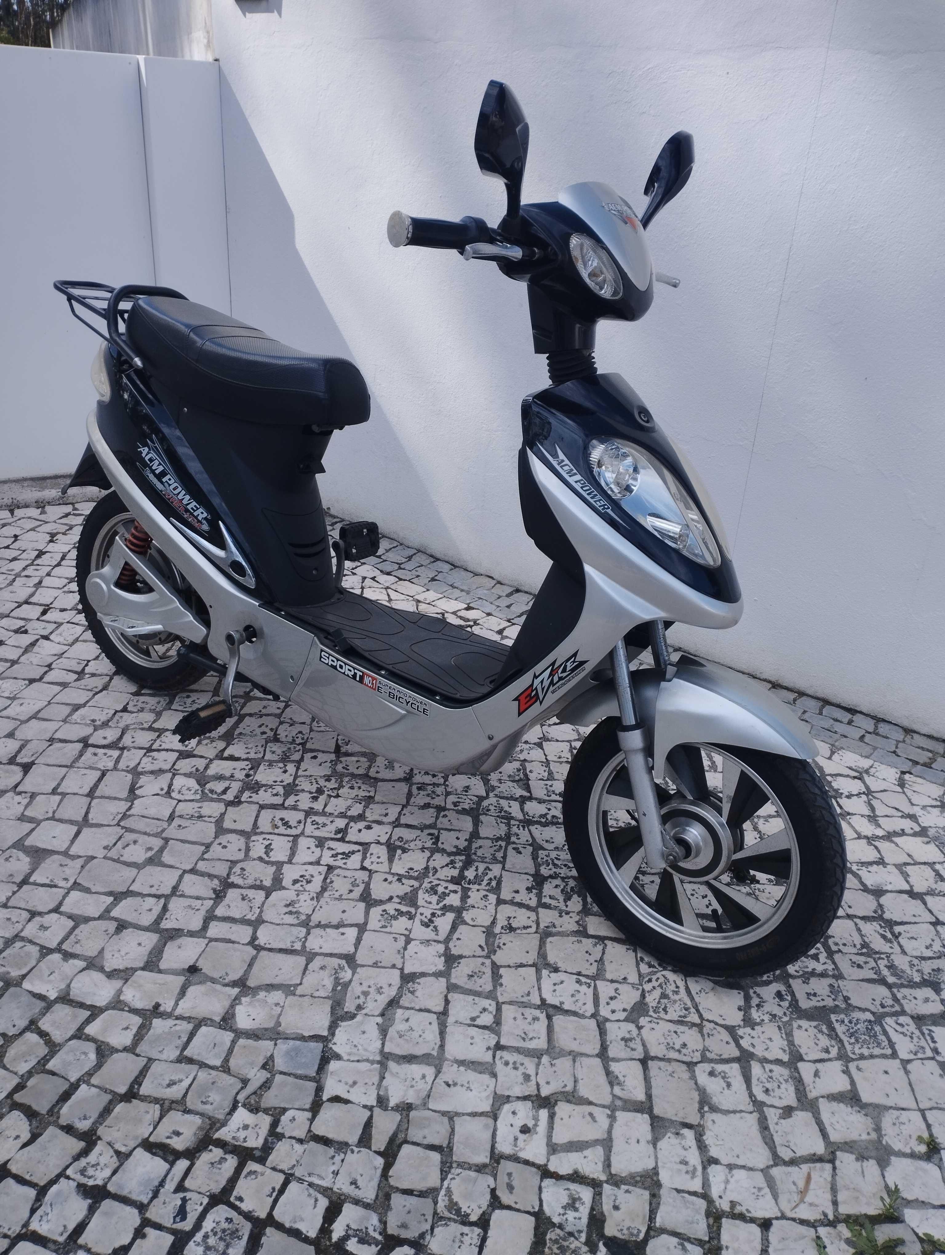 Bicicleta elétrica