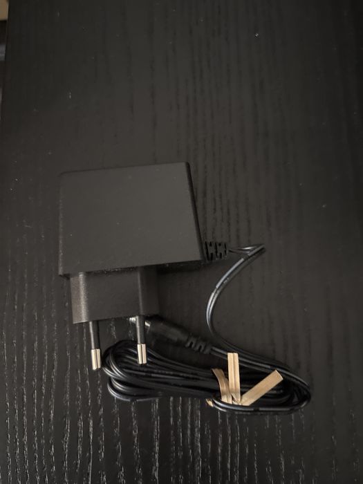 Power adapter novo
