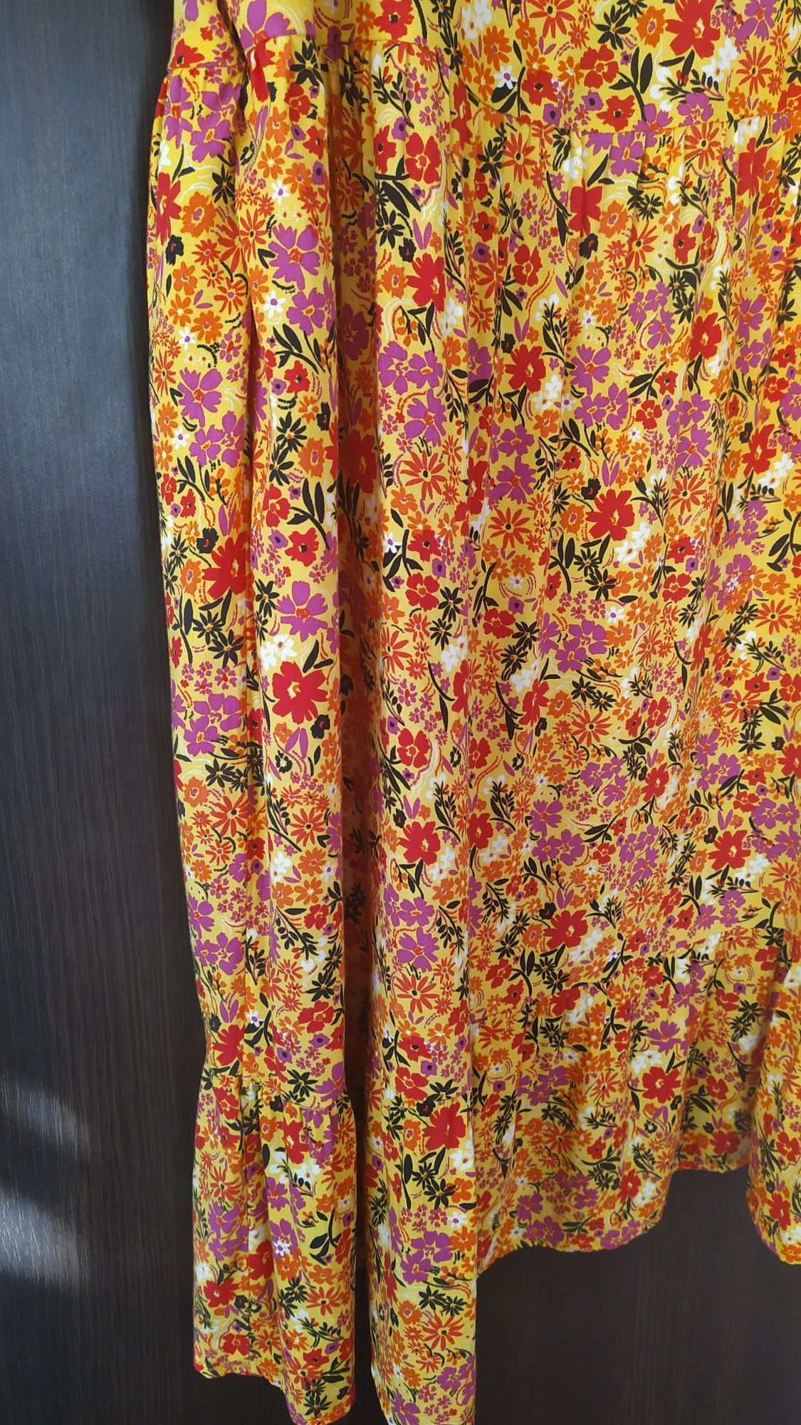 Жіночий літній квітковий сарафан женский летний сарафан платье