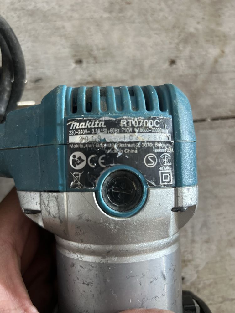Tupis multifunções 710W makita