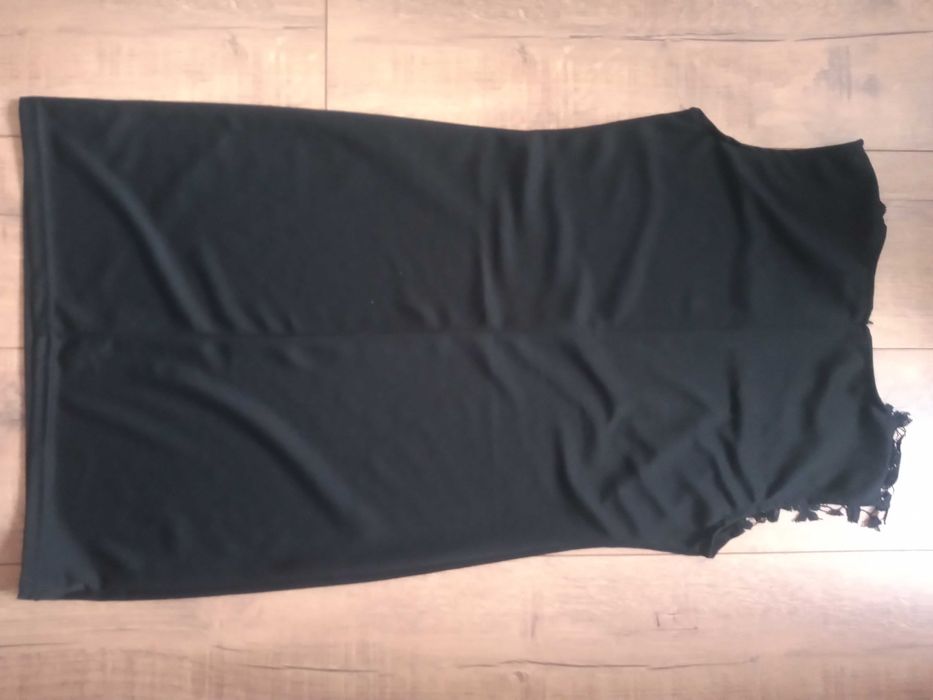 Sukienka czarna r. S koronka