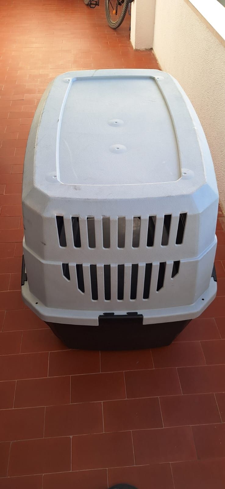 Kennel for dogs until 80lbs
