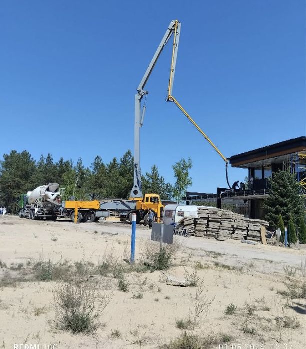 Оренда бетононасосів