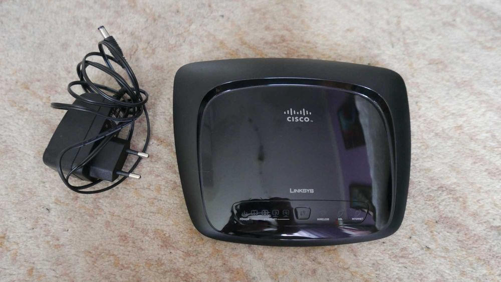 Modem router Linksys by Cisco - WAG120N