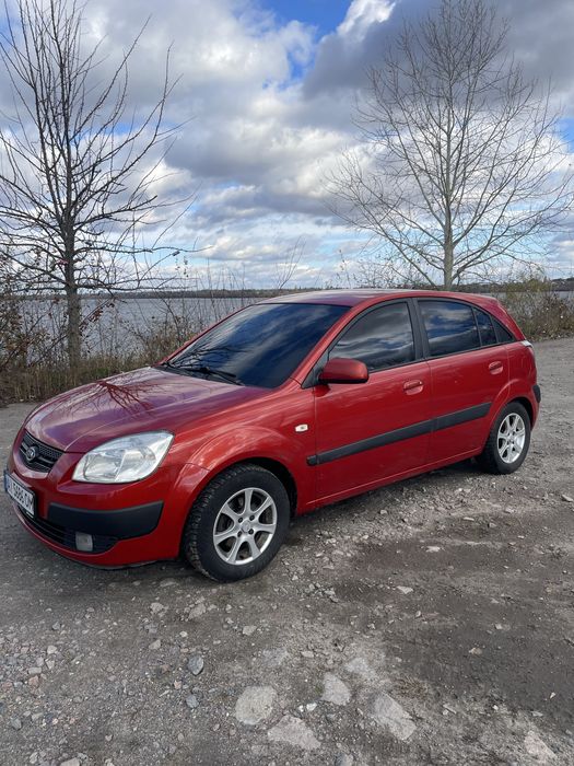 Продам KIA RIO в чудовому стані!