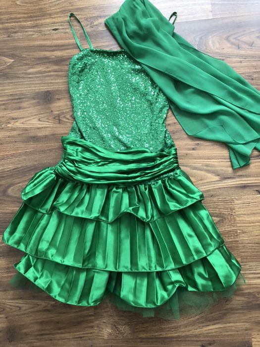 Imprezowa sukienka w soczystej zieleni rozmiar M