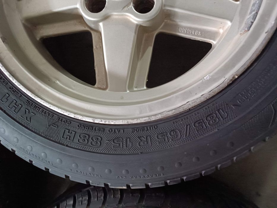 Jantes Ronal Penta AMG em 15"