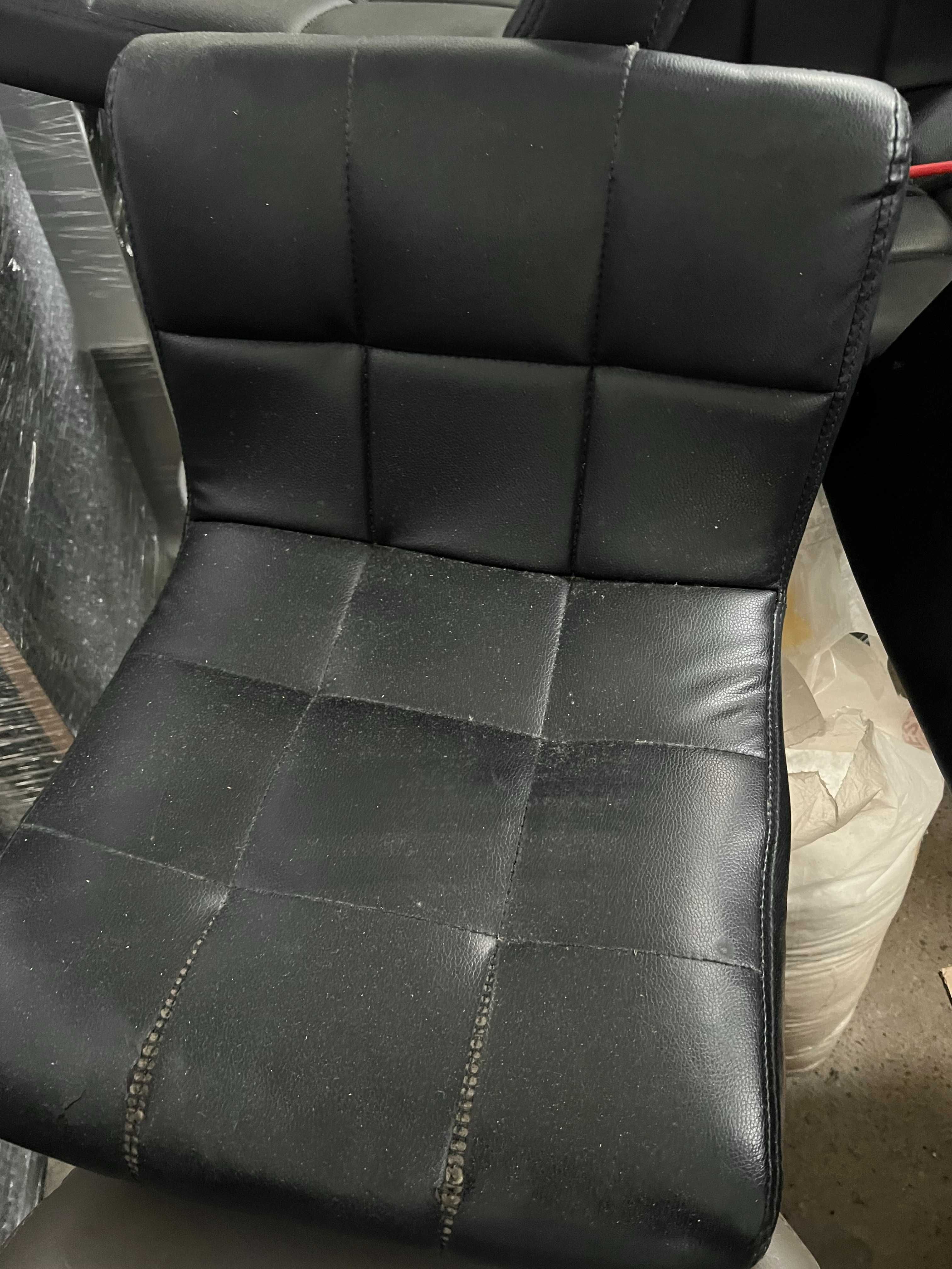 Hoker krzesło czarne