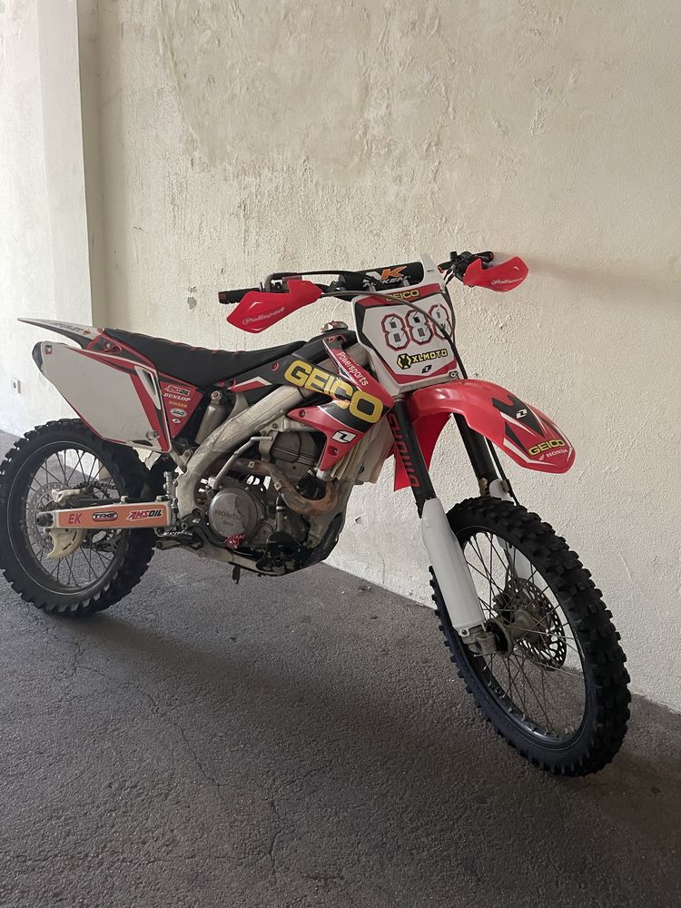 Honda crf 450cc ( 2006)