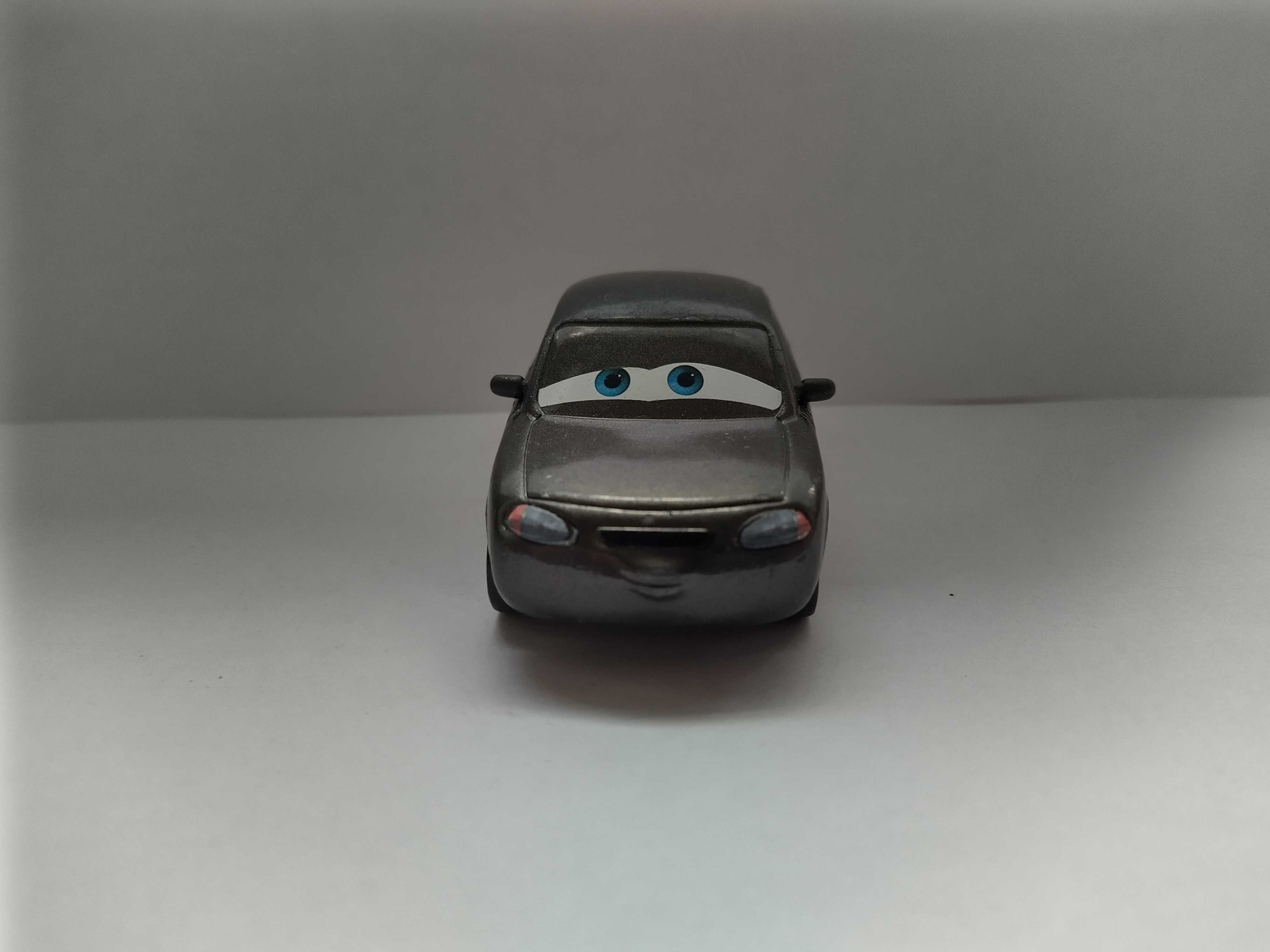 Auta Cars - Michelle Motorett - Disney/Pixar Mattel