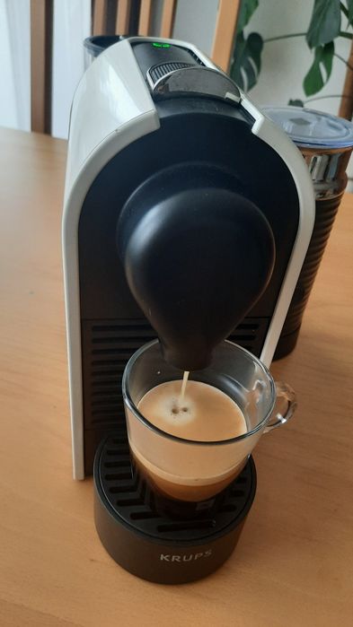 Ekspres kapsułkowy Nespresso U milk