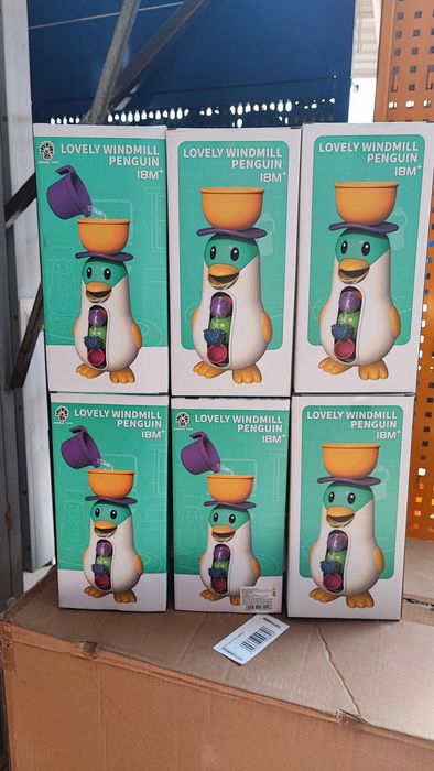 Іграшка для купання у ванній Пінгвін на присосках, душ дитячий