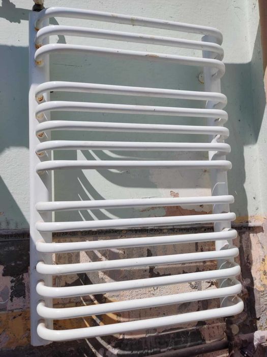 Kaloryfer w bardzo dobrym stanie!