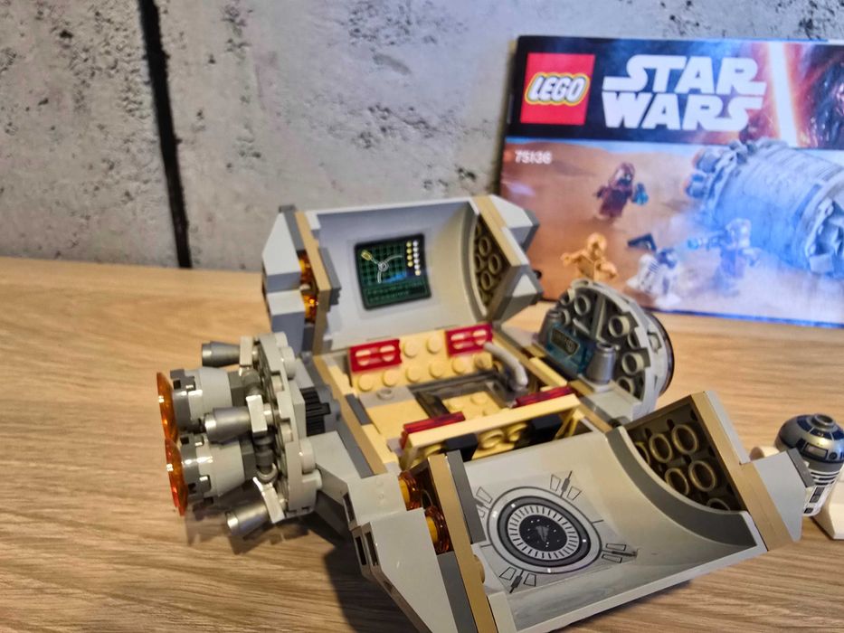 LEGO 75136 Star Wars Kapsuła ratunkowa Droida™