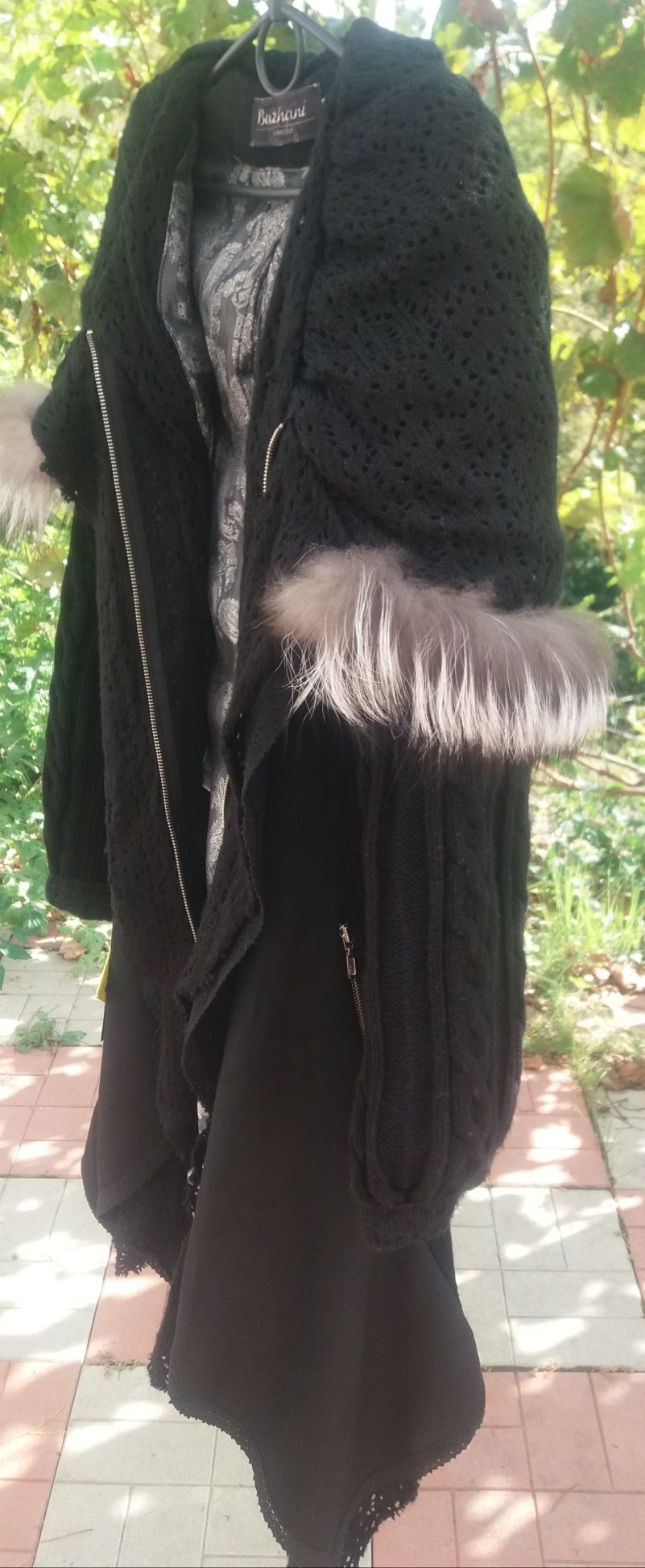 Пальто женское Bazhani Goa. Чернобурка