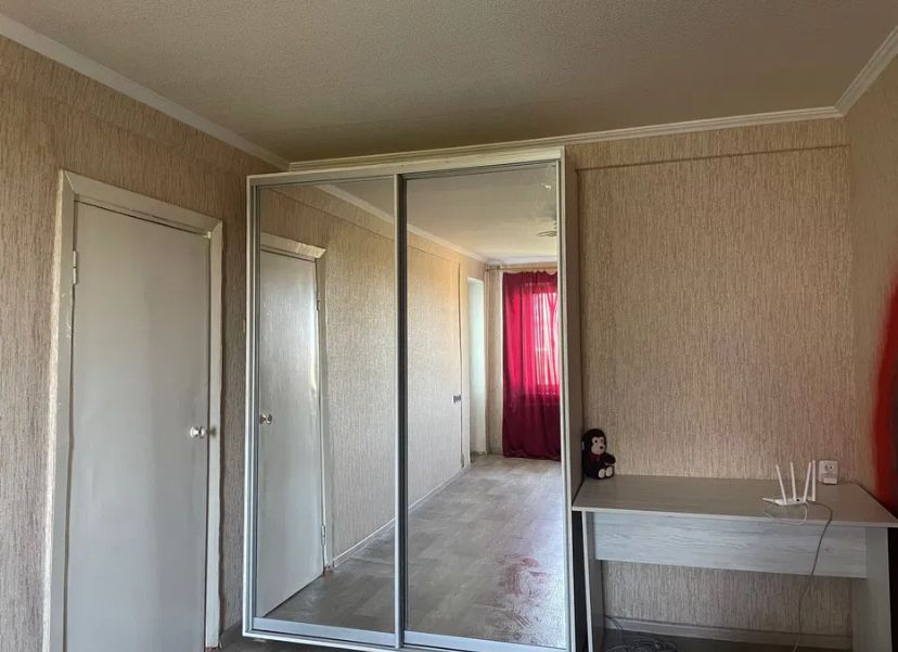 БЕЗ ЗАЛОГА И КОММУМАЛКИСдам квартиру на долгий срок район чудо маркета