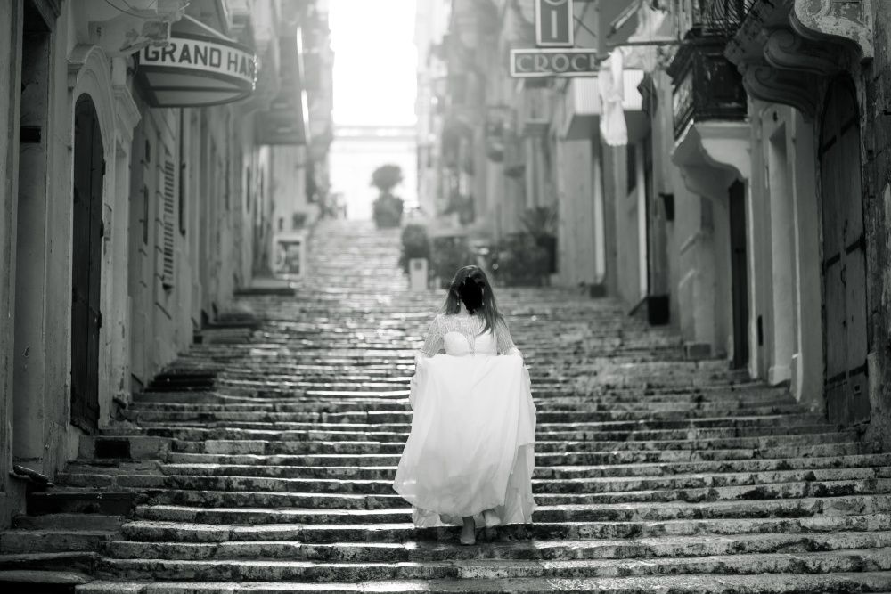 Suknia ślubna r. 38 długi rękaw PIĘKNA