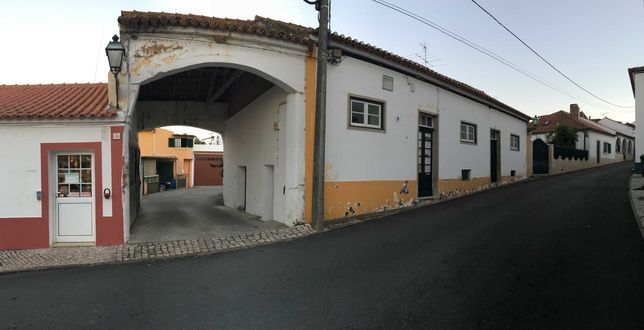Moradia T6+Comércio Centro Vila Ulme
