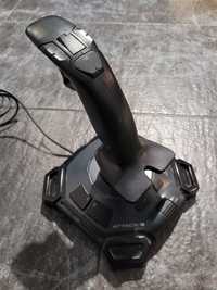 Joystick Logitech Attack 3