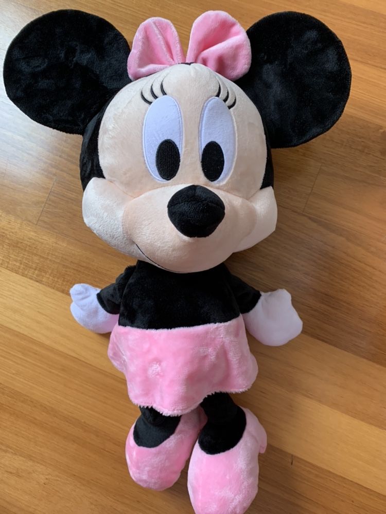 Vendo minnie nova