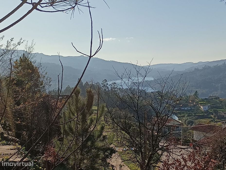 Terreno – Oliveira de Frades